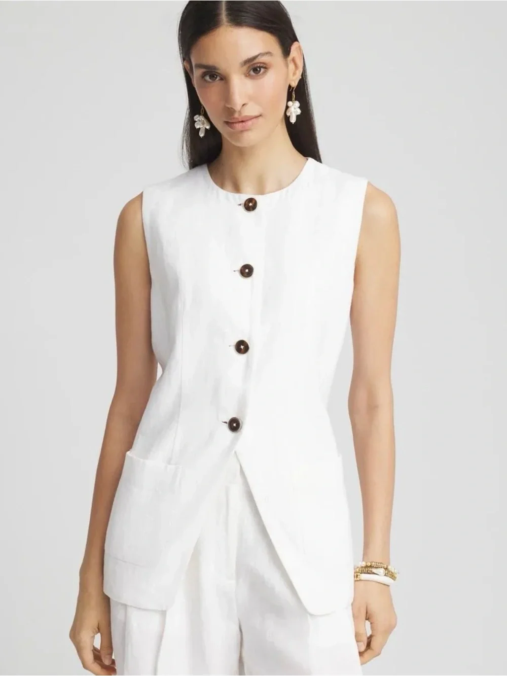 Chicos Linen Button Vest Size 1- L White Coastal Resort Vacation Ethereal Chic